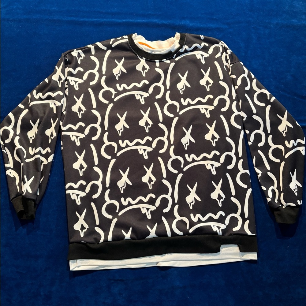 Black and White Graphic Men's Sweater